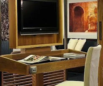 Margutta 54 Luxury לינה וארוחת בוקר 4*